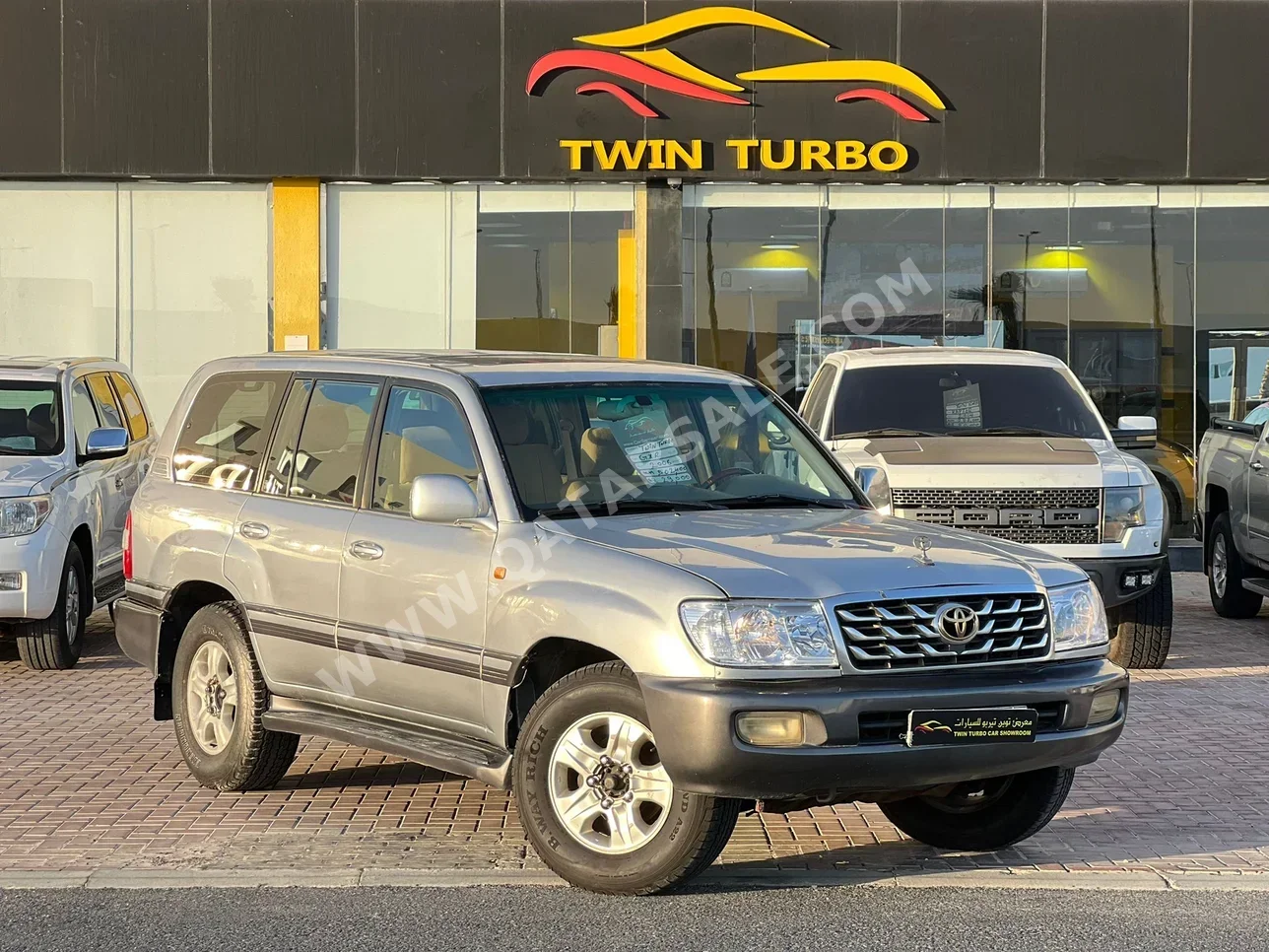 Toyota Land Cruiser GXR 2006 Automatic 502,000 Km 6 Cylinder Four Wheel Drive (4WD) SUV Silver