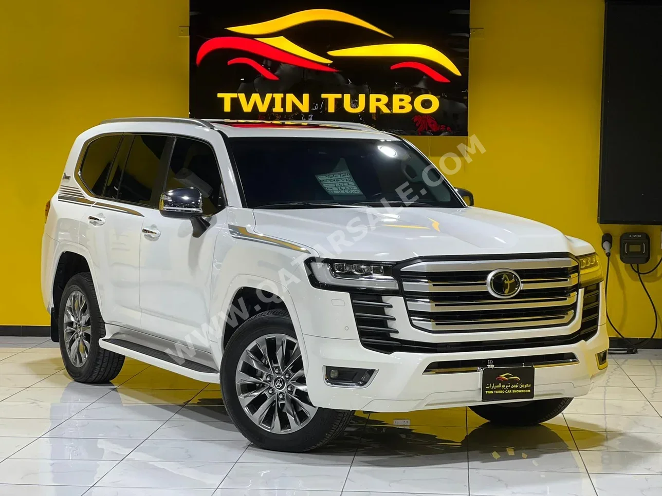 Toyota Land Cruiser VXR Twin Turbo 2022 Automatic 76,000 Km 6 Cylinder Four Wheel Drive (4WD) SUV White