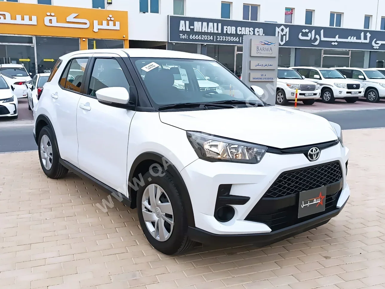 تويوتا  رايز  2024  اوتوماتيك  17,000 كم  4 سلندر  دفع خلفي  اس يو في  أبيض  تحت الضمان