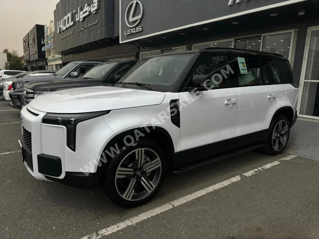 Rox Motor  Jishi  01  2026  Automatic  0 Km  4 Cylinder  Four Wheel Drive (4WD)  SUV  White  With Warranty