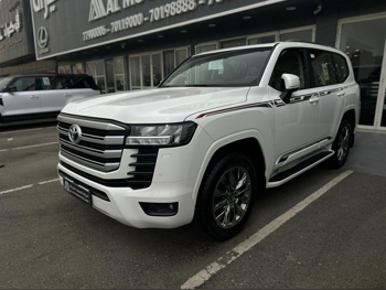 Toyota  Land Cruiser  GXR Twin Turbo  2026  Automatic  0 Km  6 Cylinder  Four Wheel Drive (4WD)  SUV  White  With Warranty