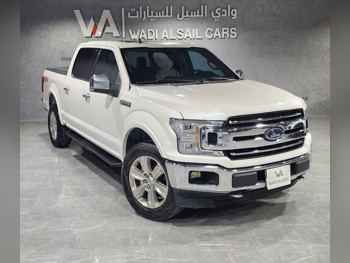 Ford  F  150 Lariat  2019  Automatic  258,000 Km  8 Cylinder  Four Wheel Drive (4WD)  Pick Up  White