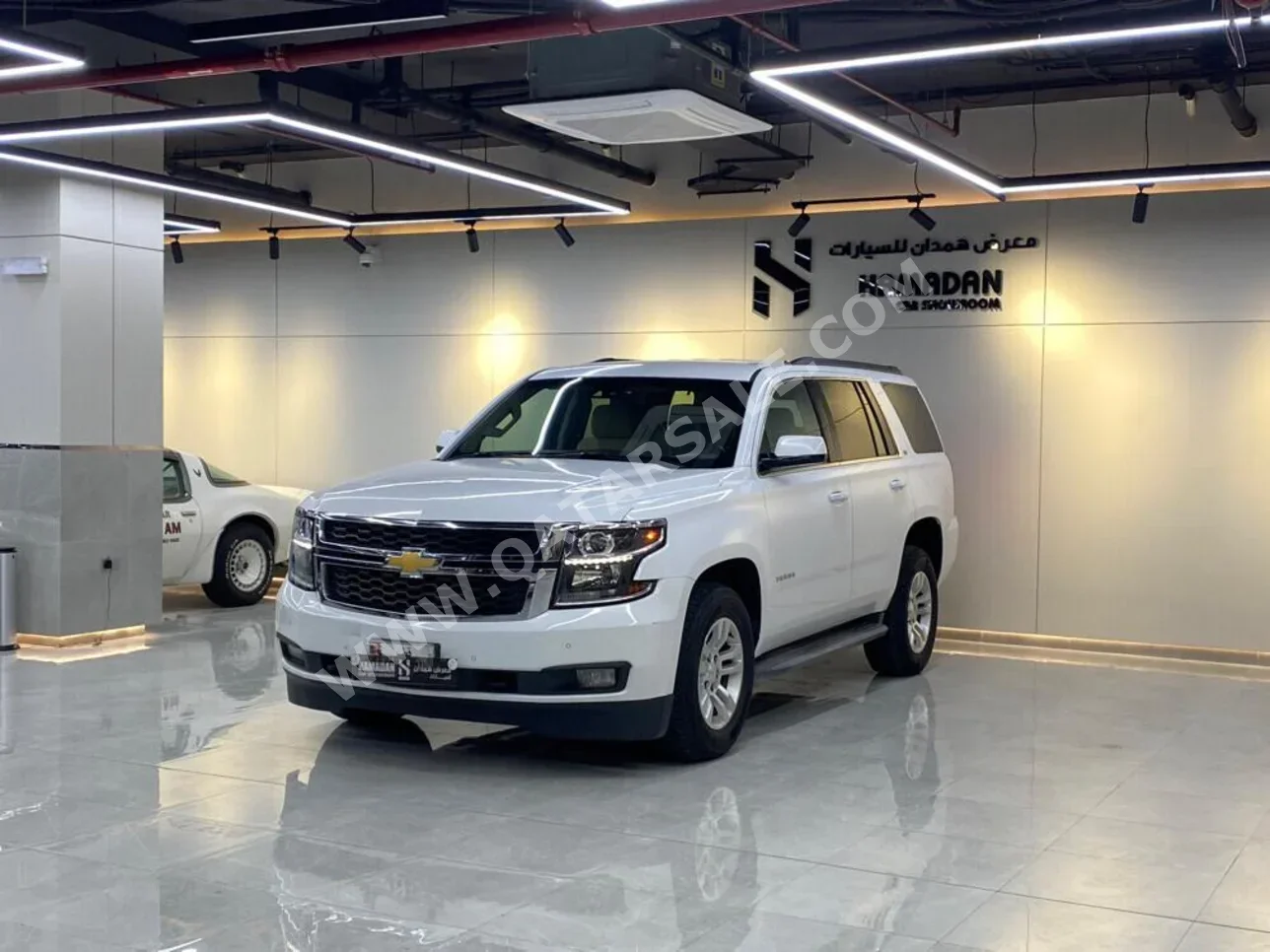 شفروليه تاهو 2015 اوتوماتيك 286,000 كم 8 سلندر دفع رباعي اس يو في أبيض