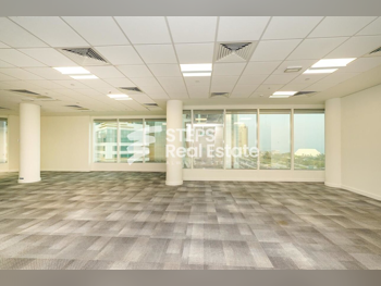 مكاتب تجارية - غير مفروشة - الدوحة - الخليج الغربي