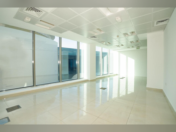 مكاتب تجارية - غير مفروشة - الدوحة - فريج النصر