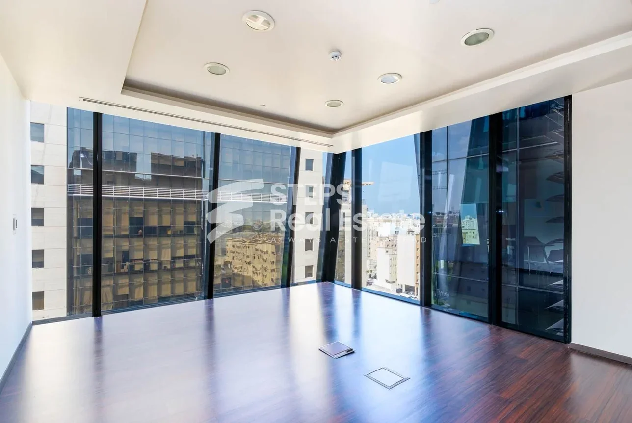 مكاتب تجارية - غير مفروشة - الدوحة - أم غويلينة