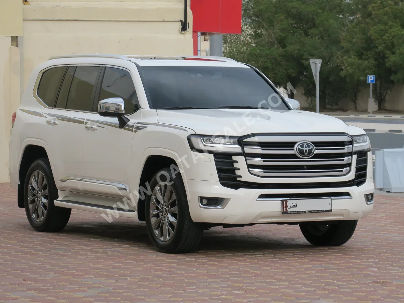 تويوتا  لاند كروزر  في اكس ار توين توربو  2024  اوتوماتيك  41,000 كم  6 سلندر  دفع رباعي  اس يو في  أبيض  تحت الضمان