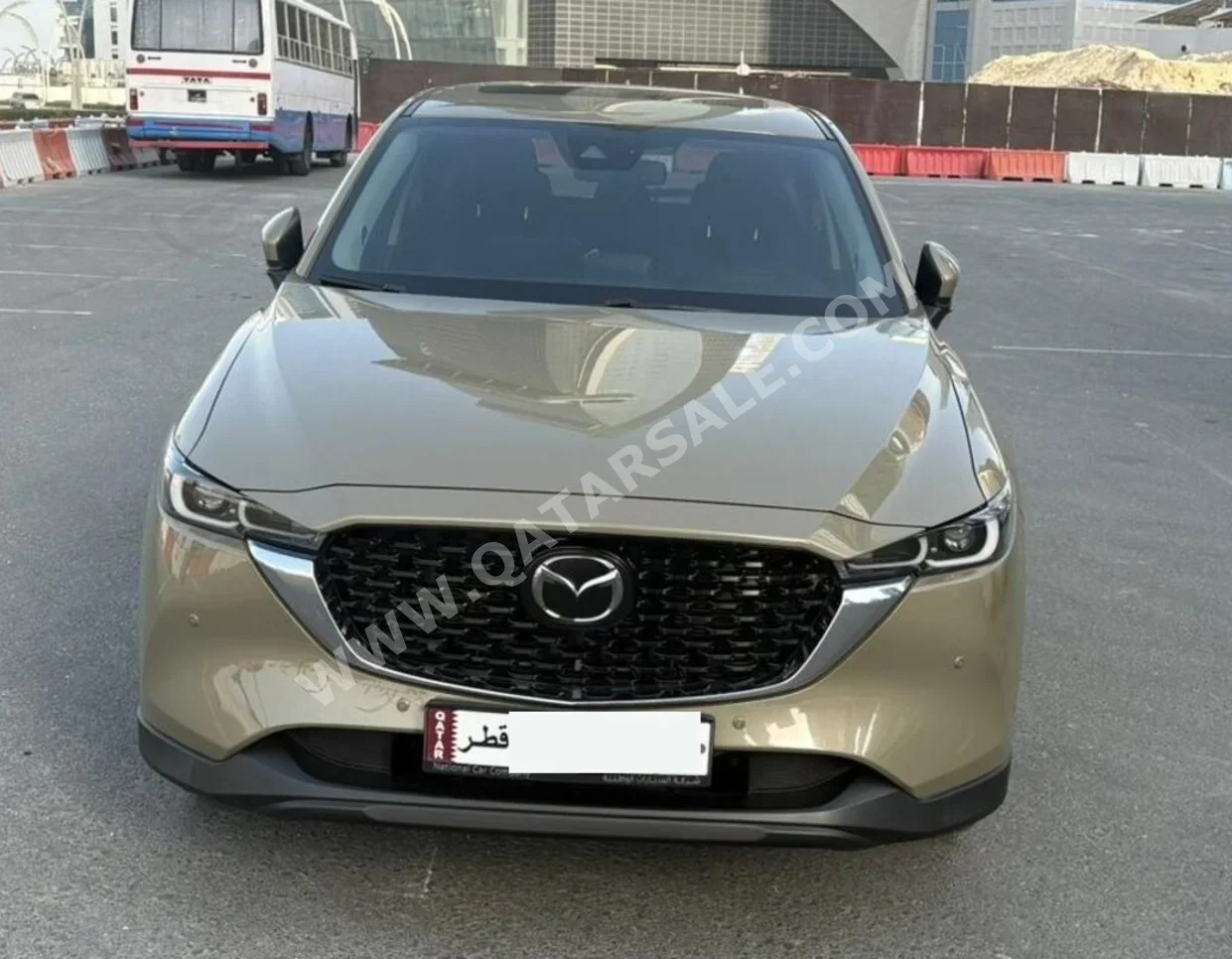 مازدا  سي اكس  5  2022  اوتوماتيك  22,500 كم  4 سلندر  دفع كلي مستمر  اس يو في  بيج  تحت الضمان