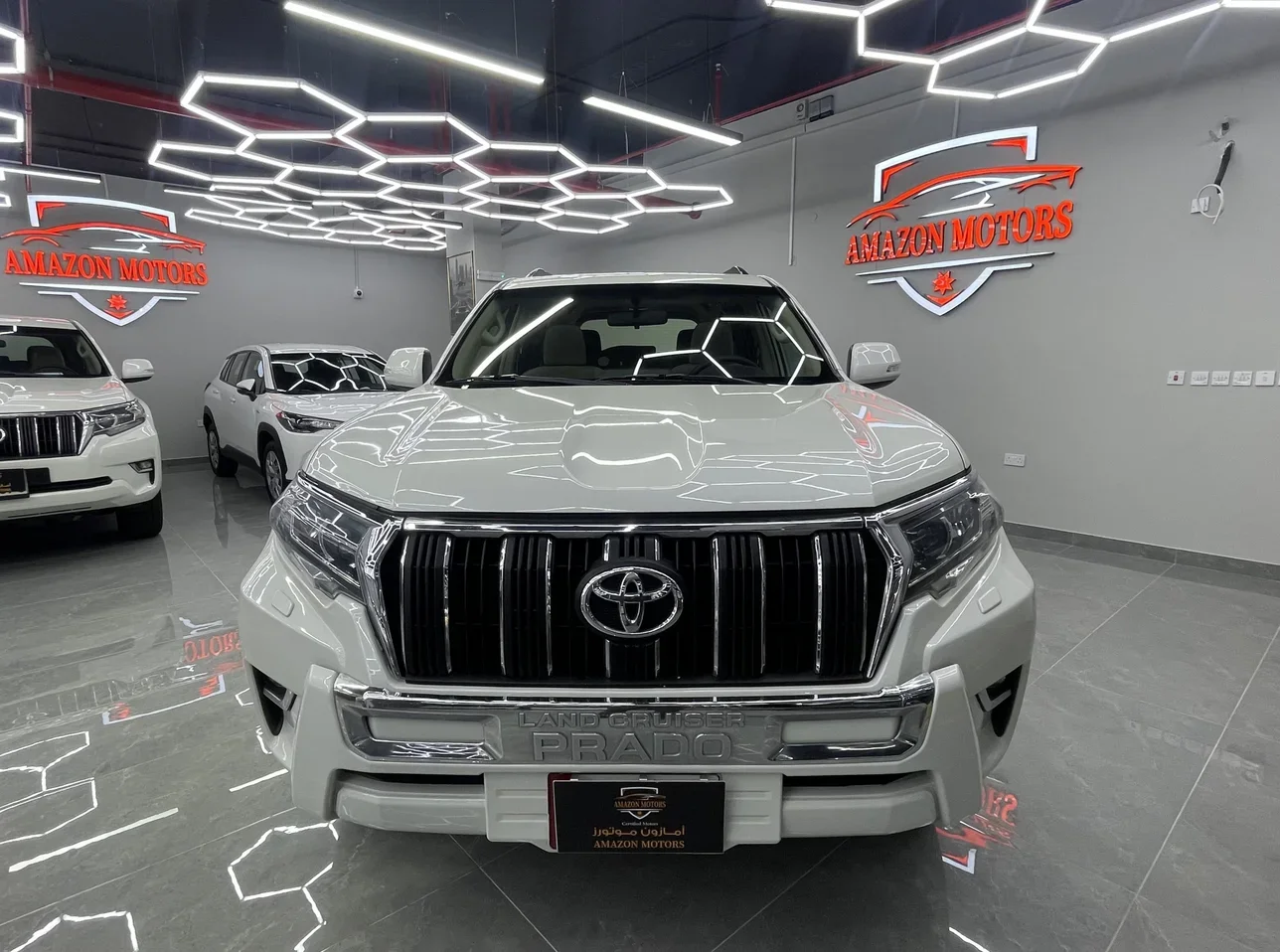 Toyota  Prado  TXL  2020  Automatic  105,000 Km  6 Cylinder  Four Wheel Drive (4WD)  SUV  White