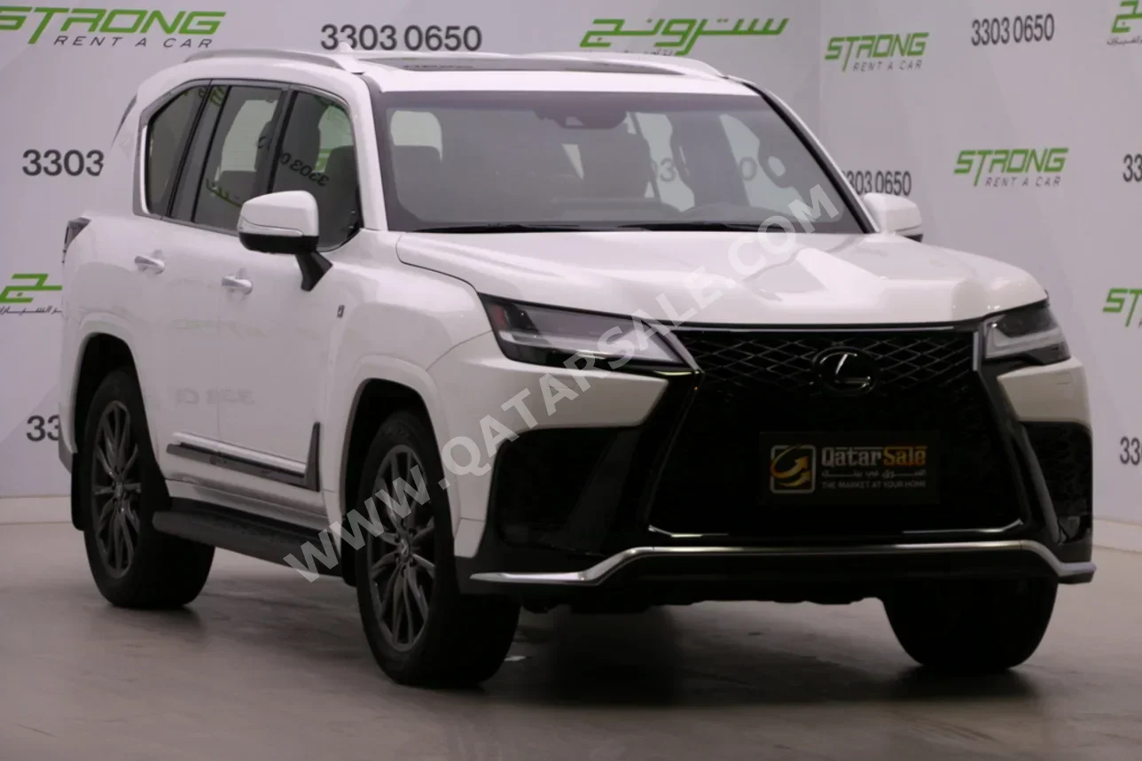 لكزس  ال اكس  600 اف سبورت  2023  اوتوماتيك  55,000 كم  6 سلندر  دفع رباعي  اس يو في  أبيض  تحت الضمان