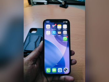 هواتف نقالة ابل - ايفون 12 - تيتانيوم أسود - 128 جيجابايت