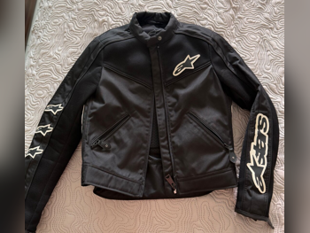 جاكيتات  - أسود  -المقاس: 38