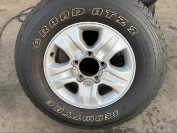 Tire & Rims Made in Japan / 4 Seasons Rim Included 116 mm 17"