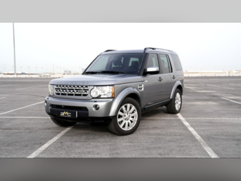 Land Rover  LR4  SE  2013  Automatic  202,000 Km  8 Cylinder  All Wheel Drive (AWD)  SUV  Gray