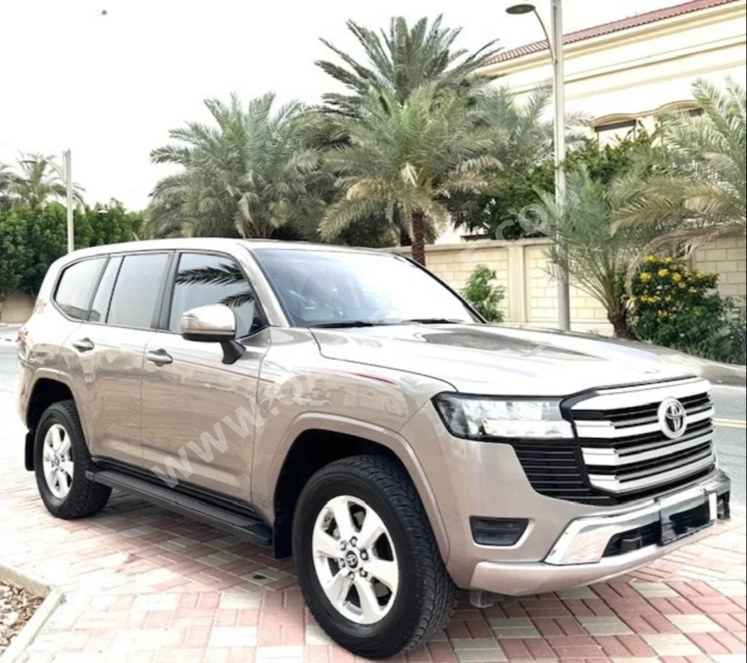 Toyota  Land Cruiser  GXR  2022  Automatic  83,698 Km  6 Cylinder  Four Wheel Drive (4WD)  SUV  Bronze