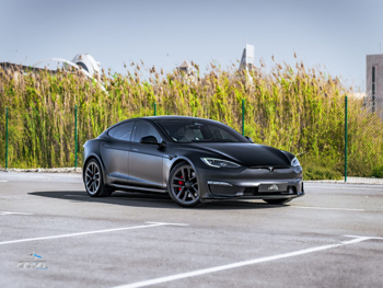 Tesla  Model S  2024  Automatic  17,800 Km  0 Cylinder  All Wheel Drive (AWD)  Sedan  Black Matte  With Warranty