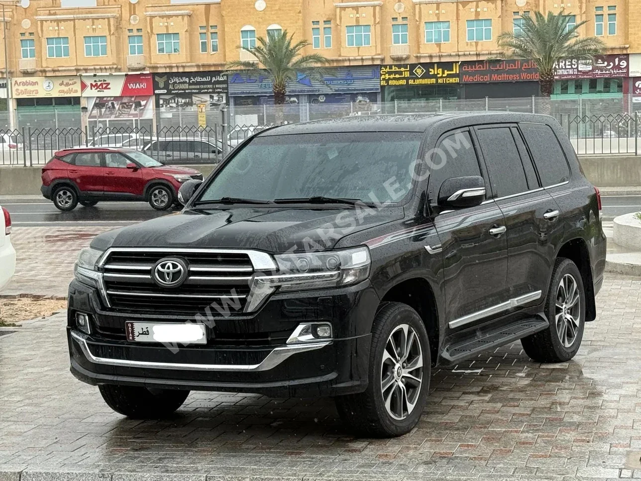 تويوتا  لاند كروزر  جي اكس ار - غراند تورينغ  2020  اوتوماتيك  230,000 كم  6 سلندر  دفع رباعي  اس يو في  أسود