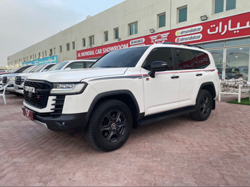 تويوتا  لاند كروزر  جي ار سبورت توين تيربو  2022  اوتوماتيك  231,000 كم  6 سلندر  دفع رباعي  اس يو في  أبيض