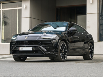 Lamborghini  Urus  2020  Automatic  98,000 Km  8 Cylinder  All Wheel Drive (AWD)  SUV  Black