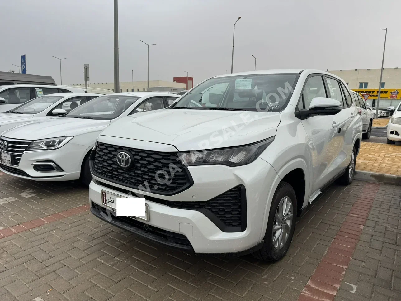 Toyota Innova 2024 Automatic 0 Km 4 Cylinder Front Wheel Drive (FWD) Van / Bus White With Warranty