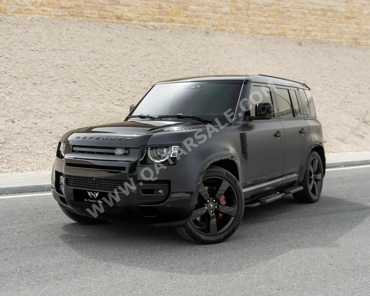 لاند روفر  ديفيندر  110 اكس  2023  اوتوماتيك  41,000 كم  6 سلندر  دفع رباعي  اس يو في  أسود  تحت الضمان