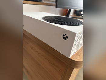 Video Games Consoles - Microsoft - Xbox Series S - 512 GB -Included Controllers: 1