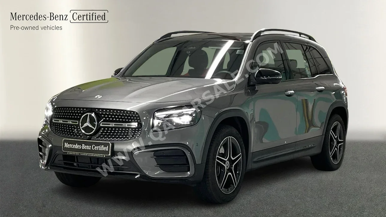 مرسيدس - بنز  جي ال بي  250  2024  اوتوماتيك  2,500 كم  4 سلندر  دفع رباعي  اس يو في  رمادي  تحت الضمان