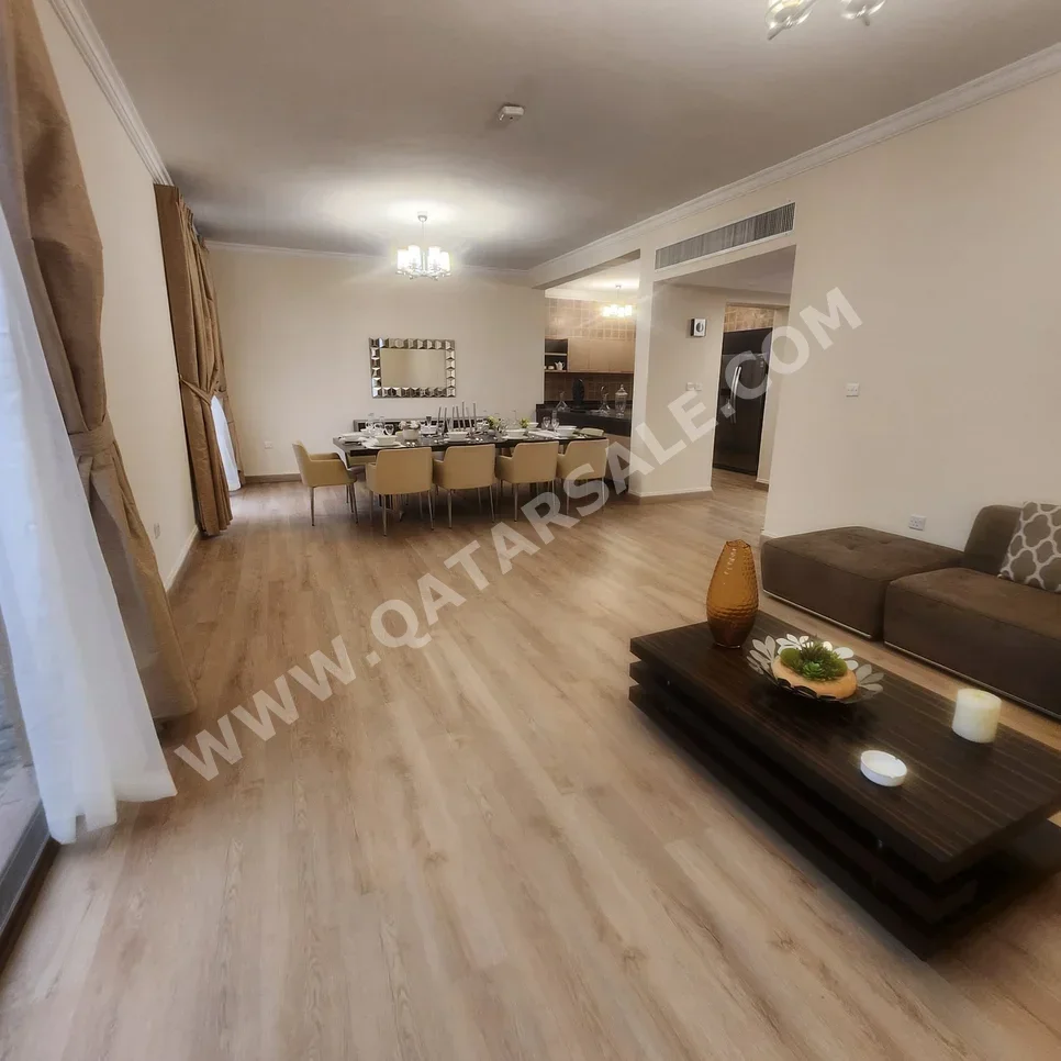 Compound  - Fully Furnished  - Al Rayyan  - Ain Khaled  - 4 Bedrooms
