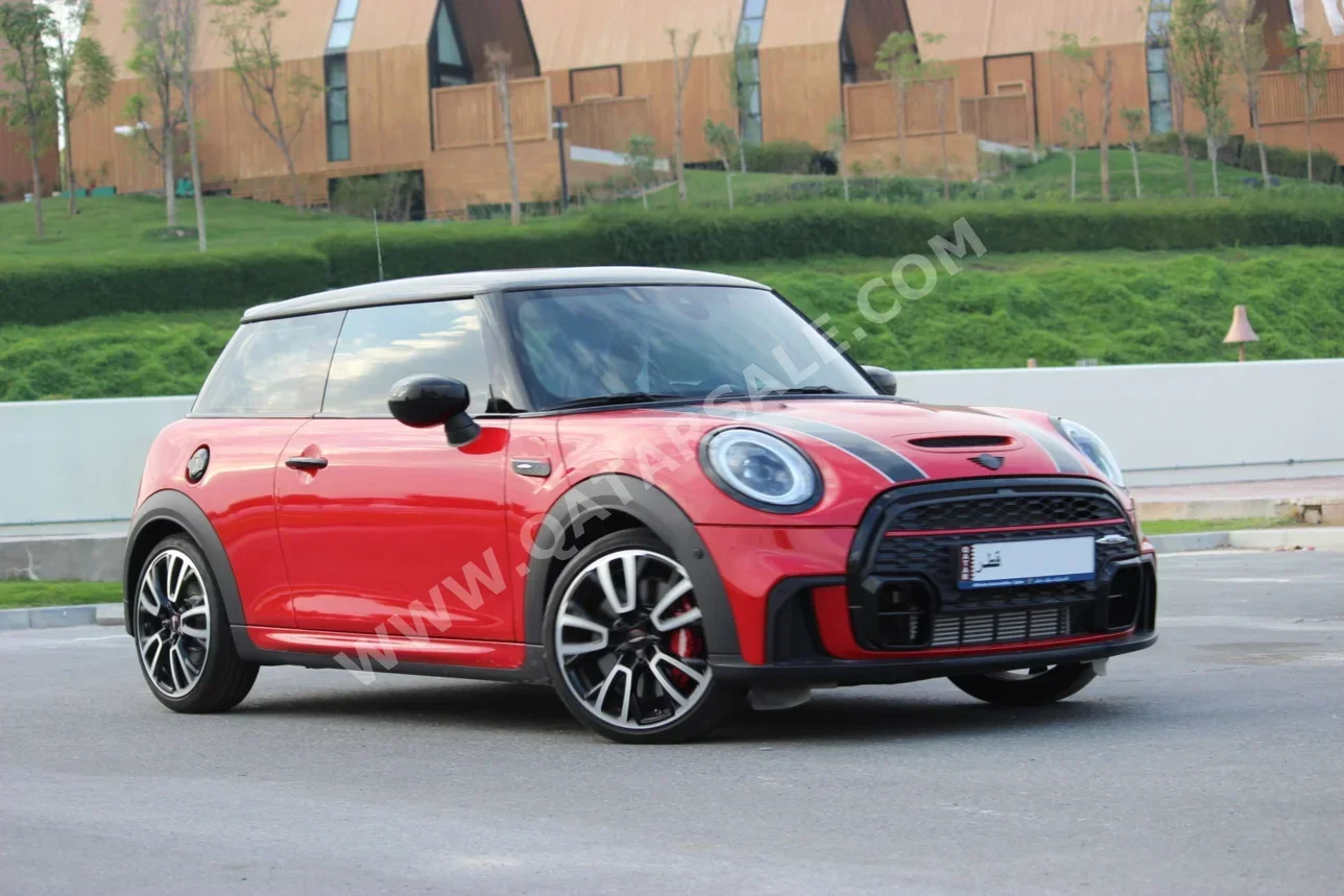 Mini  Cooper  JCW  2022  Automatic  11,500 Km  4 Cylinder  Front Wheel Drive (FWD)  Hatchback  Red