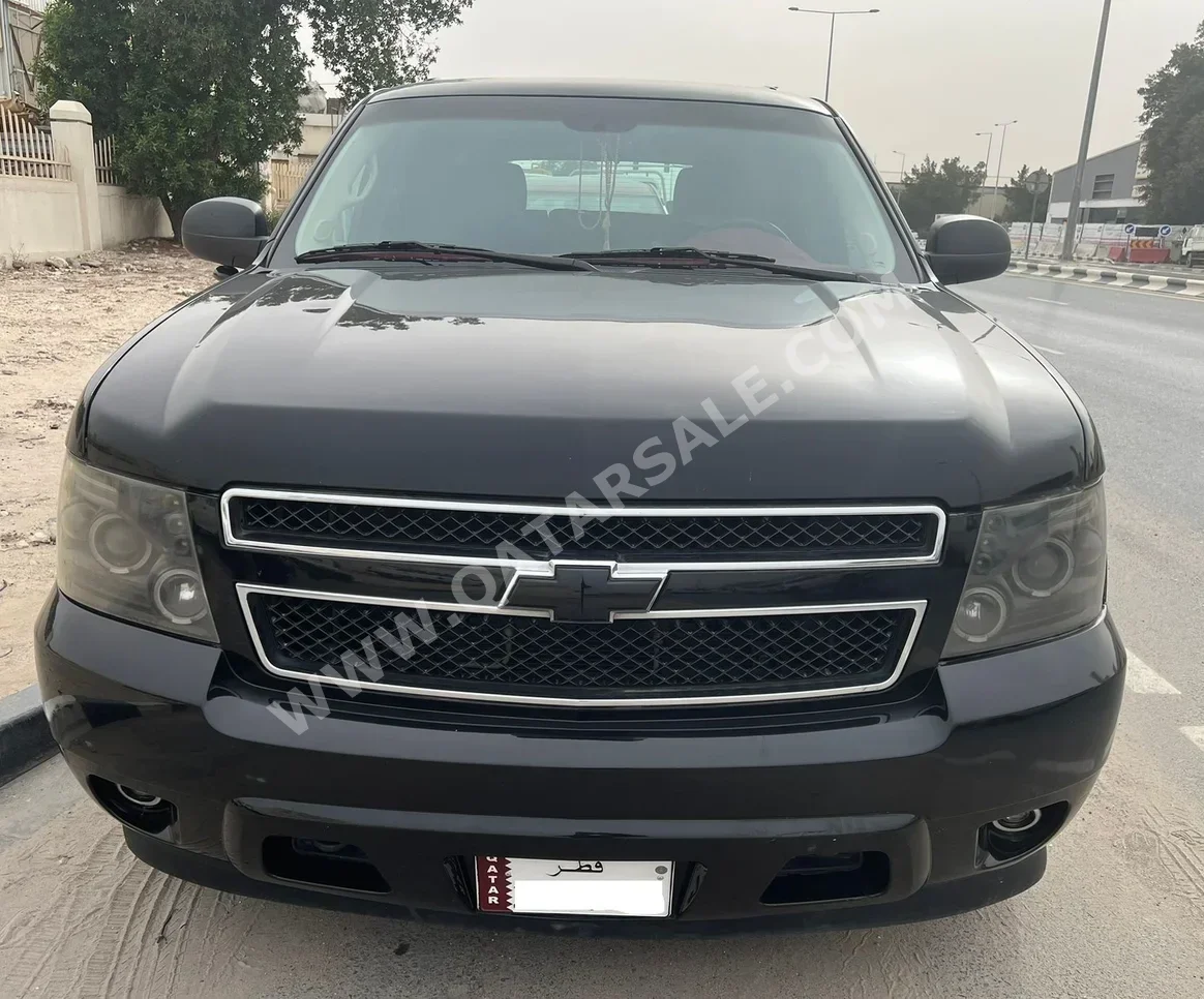 Chevrolet  Tahoe  LT  2011  Automatic  260,000 Km  8 Cylinder  Rear Wheel Drive (RWD)  SUV  Black