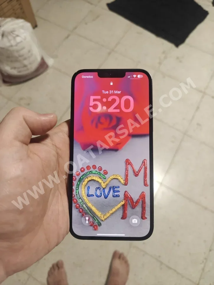 هواتف نقالة ابل  - ايفون 14  - بلس  - أسود  - 128 جيجابايت