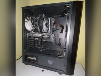 Gaming PC - Intel Xeon E5  - Nvidia  - GeForce GTX  - 1650  - 4 GB -  8 GB(1x8)  / DDR 4 - SSD :  256 GB - HDD :  Not Installed  2023