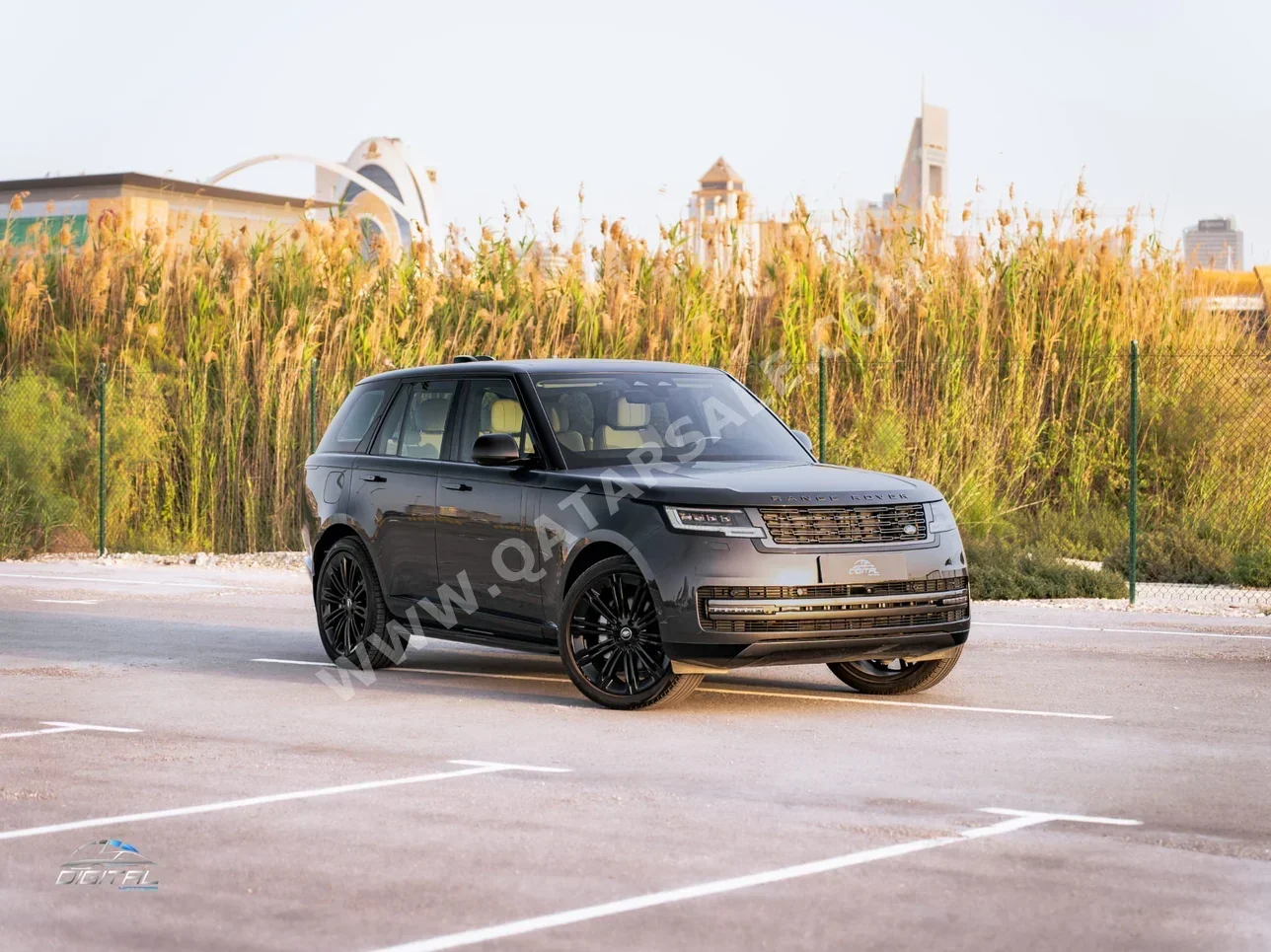 Land Rover  Range Rover  HSE  2024  Automatic  14,100 Km  6 Cylinder  Four Wheel Drive (4WD)  SUV  Gray  With Warranty