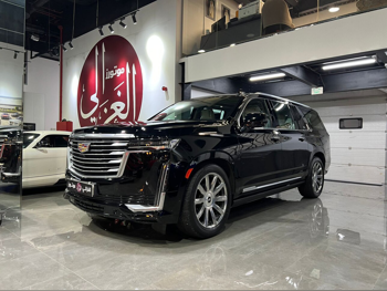 Cadillac  Escalade  Platinum  2021  Automatic  67,000 Km  8 Cylinder  Four Wheel Drive (4WD)  SUV  Black