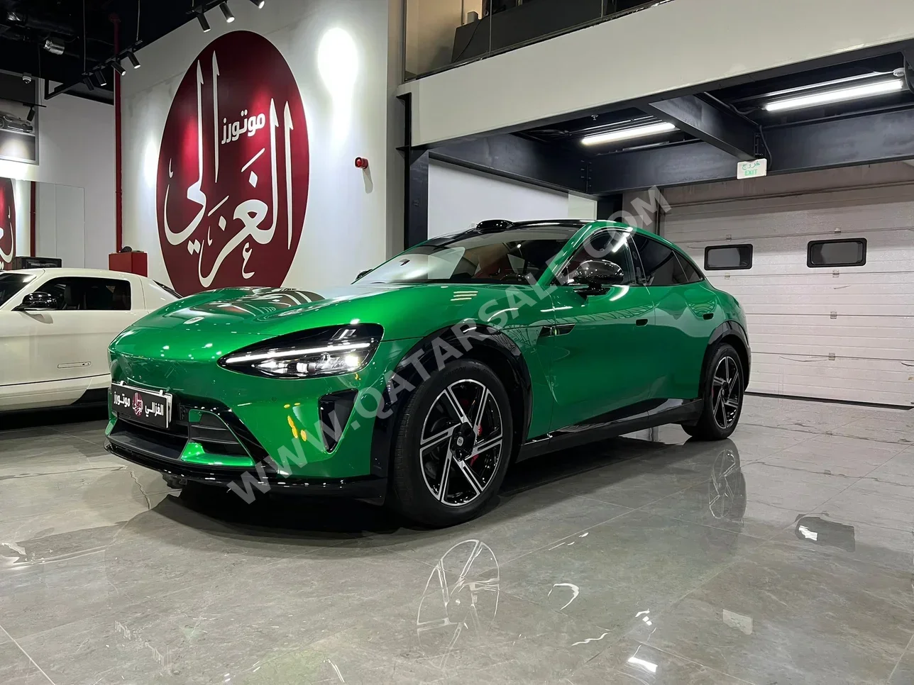 Xiaomi  YU7  Max  2025  Automatic  9,000 Km  0 Cylinder  All Wheel Drive (AWD)  Sedan  Green