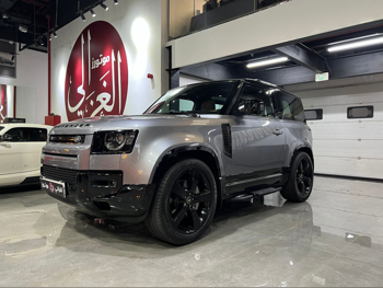 Land Rover  Defender  90 HSE  2023  Automatic  37,000 Km  6 Cylinder  Four Wheel Drive (4WD)  SUV  Gray  With Warranty