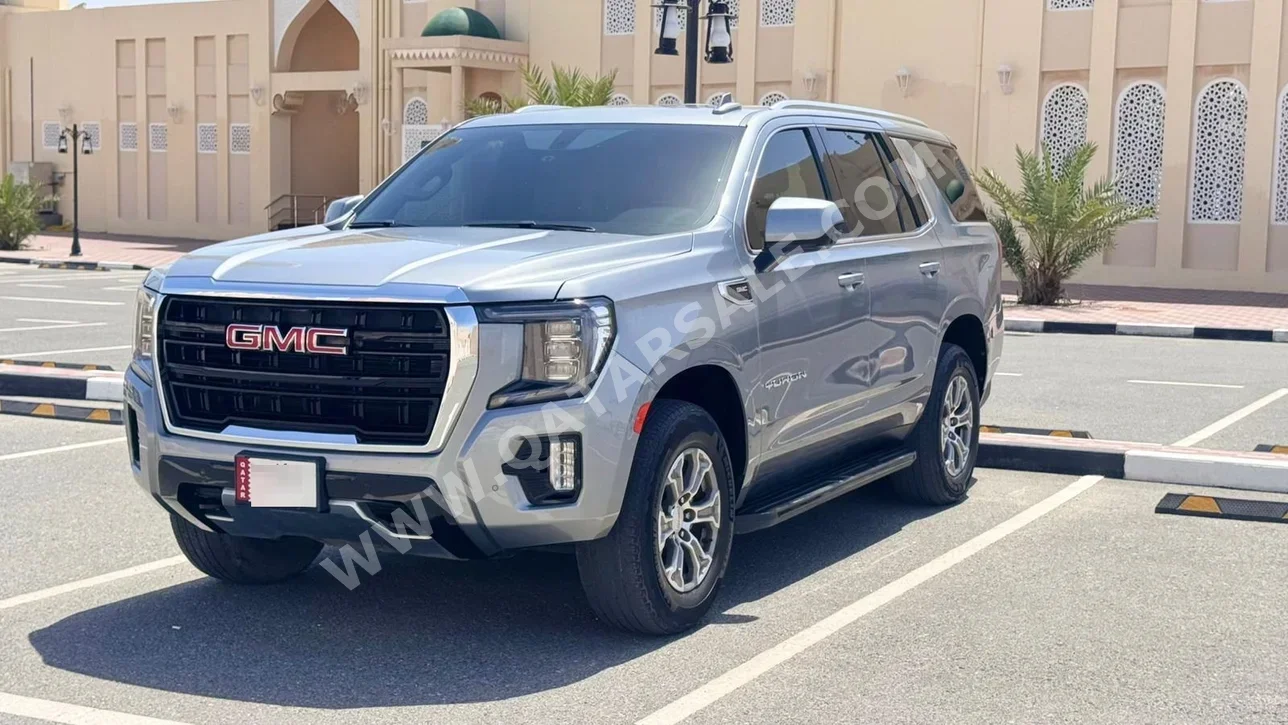 GMC  Yukon  SLE  2023  Automatic  137,000 Km  8 Cylinder  Rear Wheel Drive (RWD)  SUV  Gray