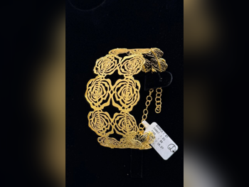 الذهب اساور البحرين نسائي حسب القطعة ( ديزاينرز) طبيعة ضمان الصيانة توصيل مجاني ذهب أصفر عيار 21