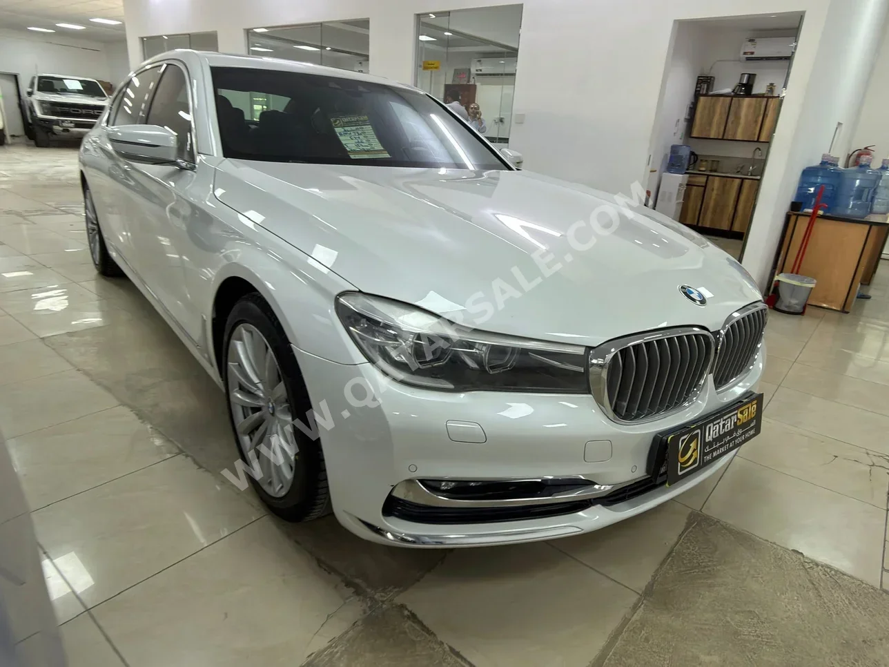 BMW  7-Series  730 Li  2017  Automatic  139,000 Km  4 Cylinder  Rear Wheel Drive (RWD)  Sedan  White