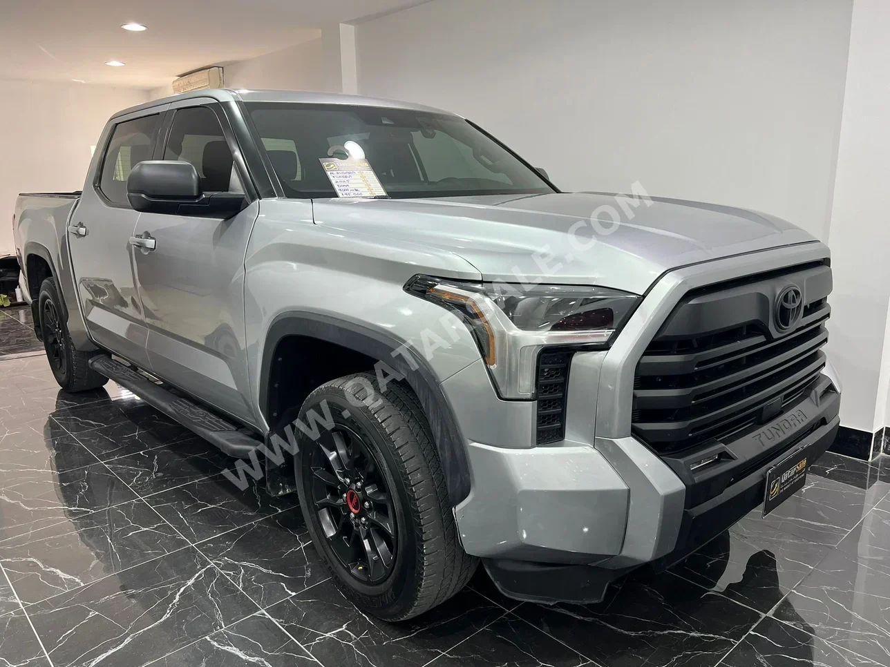 تويوتا  تندرا  2025  اوتوماتيك  14,000 كم  6 سلندر  دفع رباعي  بيكب  فضي