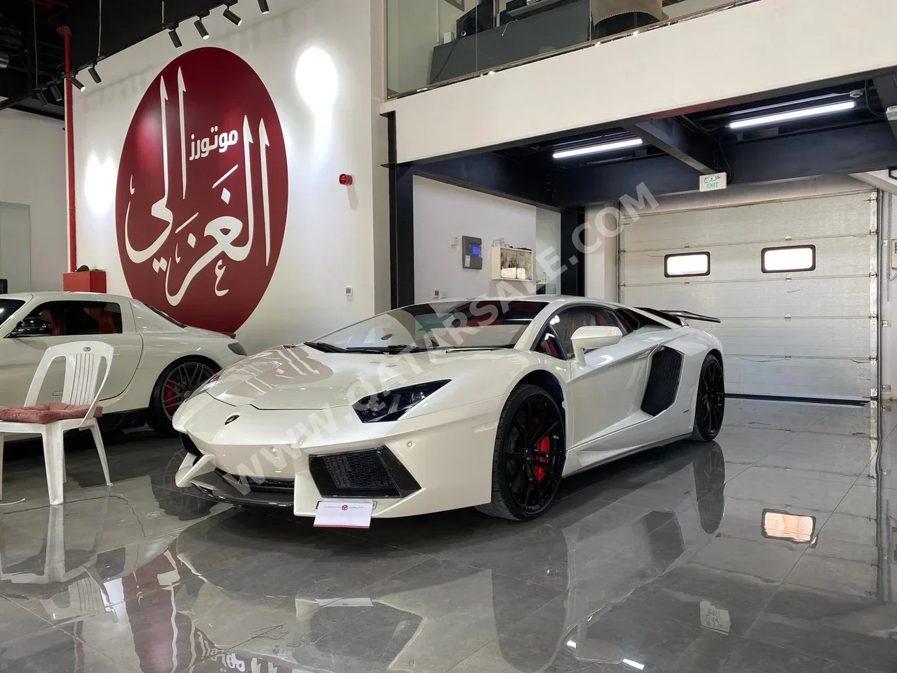 Lamborghini  Aventador  2016  Automatic  36,000 Km  8 Cylinder  Rear Wheel Drive (RWD)  Coupe / Sport  White