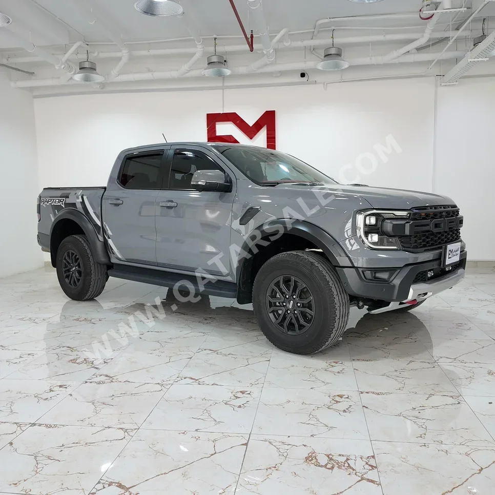 فورد  رانجر  رابتر  2023  اوتوماتيك  80,000 كم  6 سلندر  دفع رباعي  بيكب  رمادي  تحت الضمان