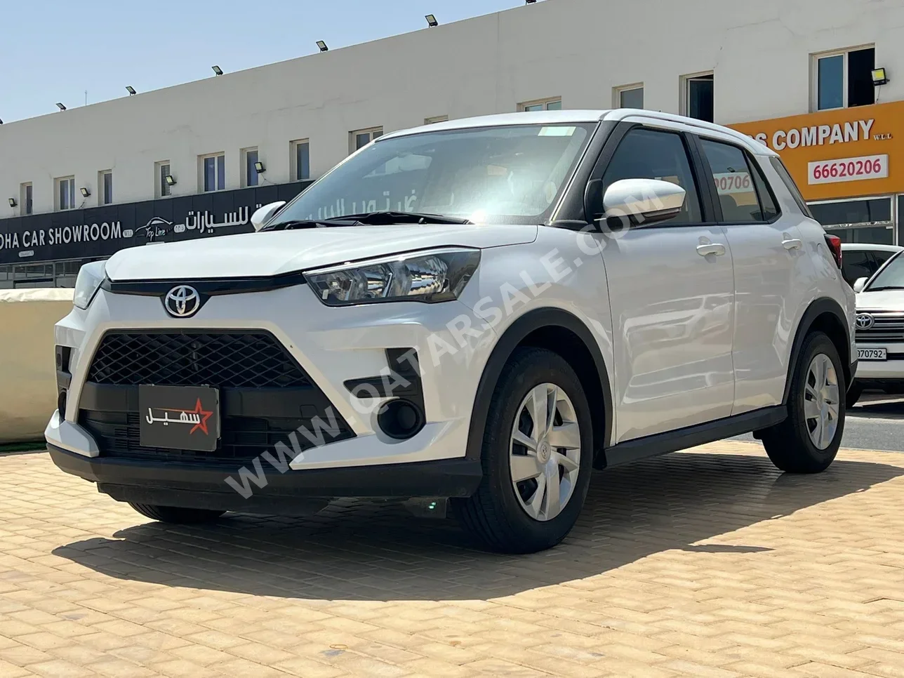 Toyota  Raize  2024  Automatic  17,000 Km  4 Cylinder  Four Wheel Drive (4WD)  SUV  White