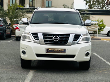 نيسان  باترول  بلاتنيوم  2015  اوتوماتيك  259,000 كم  8 سلندر  دفع رباعي  اس يو في  أبيض