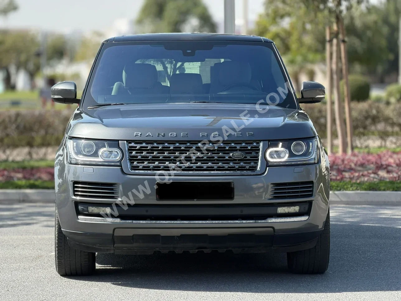 لاند روفر  رنج روفر  فوج اس اي  2016  اوتوماتيك  77,000 كم  8 سلندر  دفع رباعي  اس يو في  رمادي