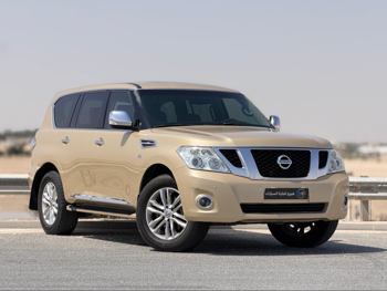 نيسان  باترول  ال اي  2013  اوتوماتيك  273,000 كم  8 سلندر  دفع رباعي  اس يو في  ذهبي