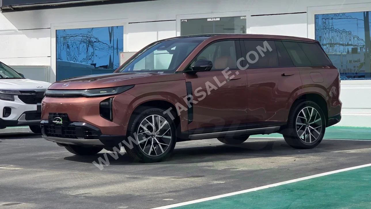 GAC  GS 7  2025  Automatic  0 Km  4 Cylinder  All Wheel Drive (AWD)  SUV  Brown