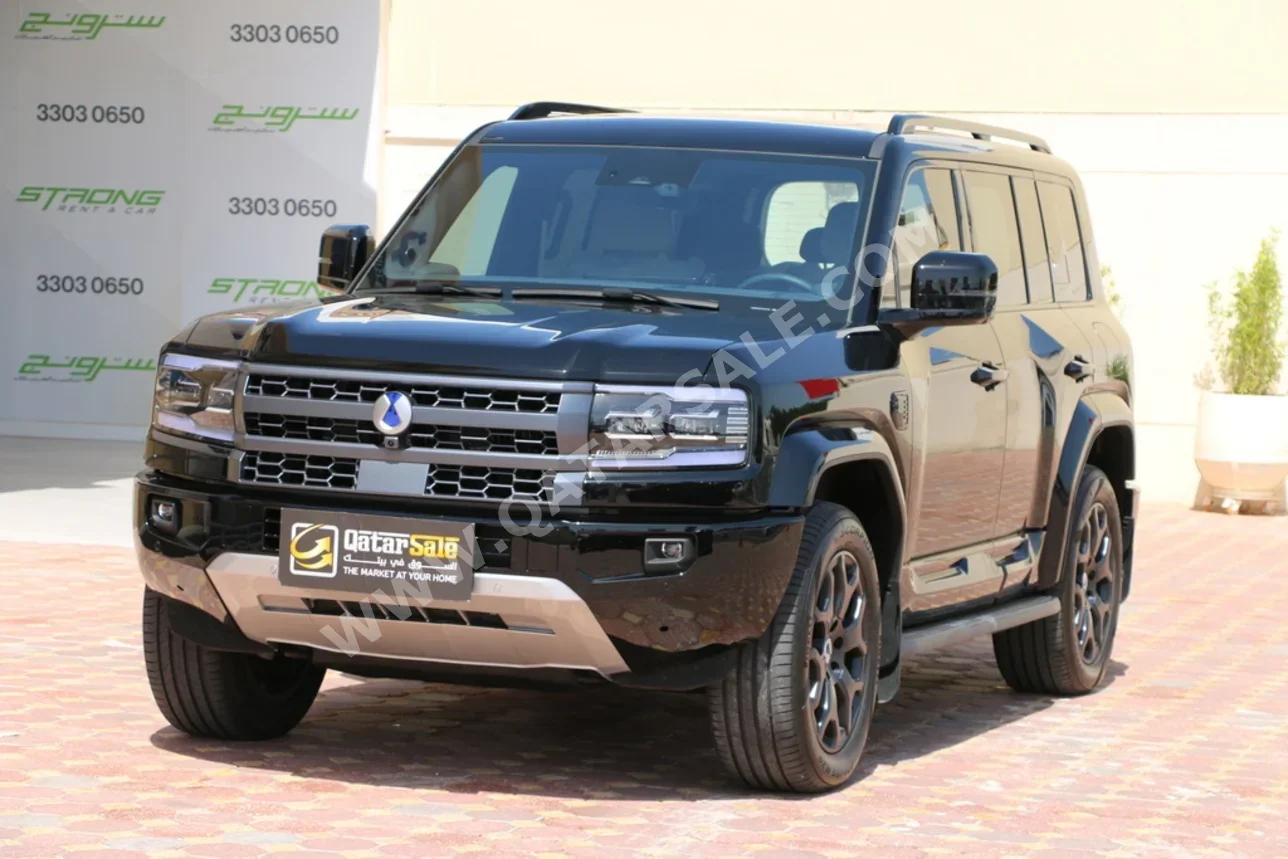 BYD  Denza  B5 Flag Ship  2026  Automatic  1,200 Km  4 Cylinder  Four Wheel Drive (4WD)  SUV  Black  With Warranty