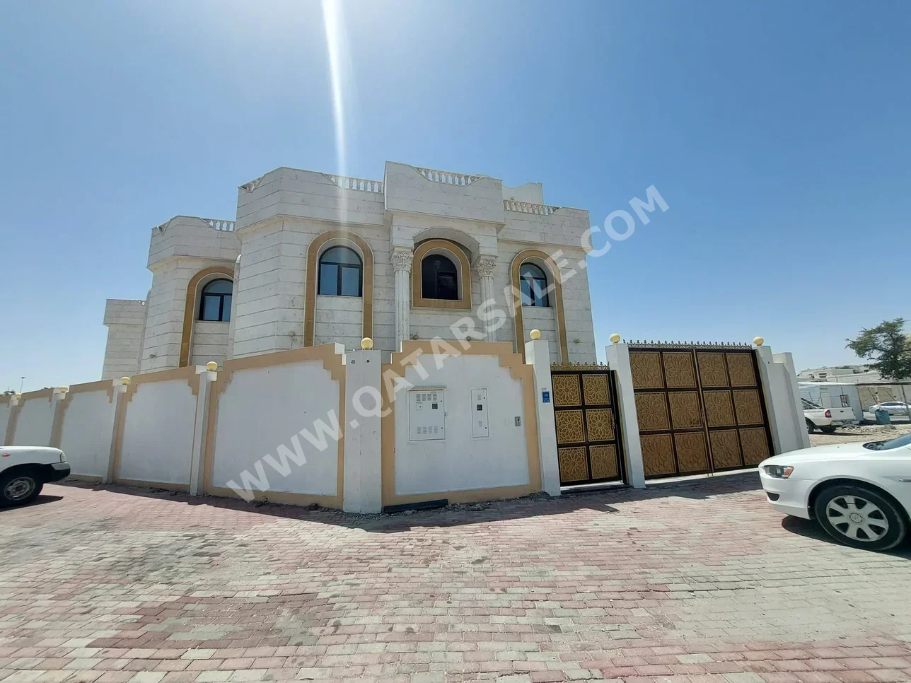 Family Residential - Not Furnished - Al Rayyan - Al Aziziyah - 7 Bedrooms