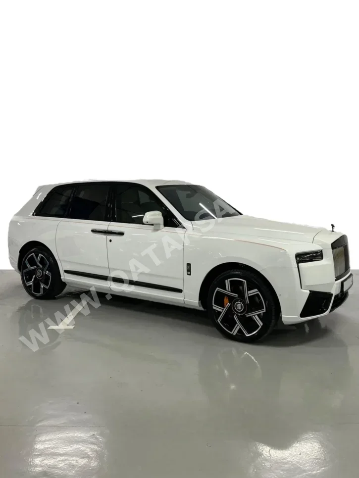 Rolls-Royce  Cullinan  Black Badge  2025  Automatic  7,000 Km  12 Cylinder  Four Wheel Drive (4WD)  SUV  White  With Warranty